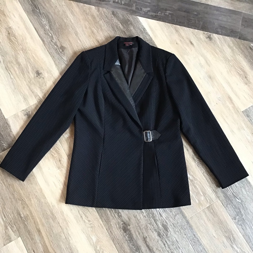 Vintage pinstriped blazer with faux leather lapels